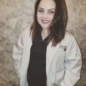 Meet your Posher, Briana